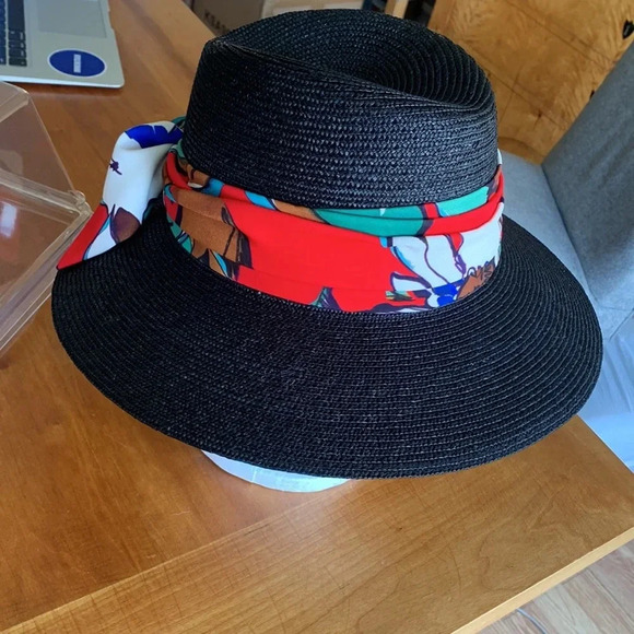 NWOT MAISON MICHEL Kate handkerchief fedora hat in black size medium - Picture 4 of 10